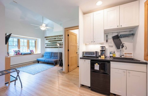 Ephraim Cottage | Cozy 2-Unit Duplex | 1 block to Sunsets & Dining