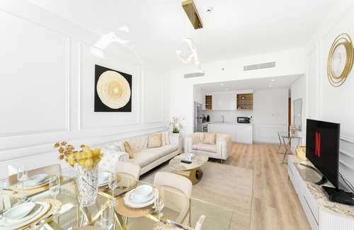 DIFC Apartment | Cozy 2BR @ central Downtown, nDirect Access to Dubai Mall & Burj Khalifa View