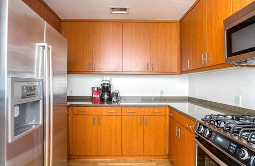 Cupertino Apartment | Cozy 2BR Home in Cupertino, Parking + Pet-Friendly