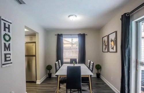 Terrace Park House | Cozy 3/2 Pool Home with Grill and Billiards Table