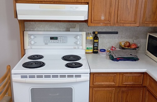 East Kildonan House | Cozy 3-Bed Home in Winnipeg