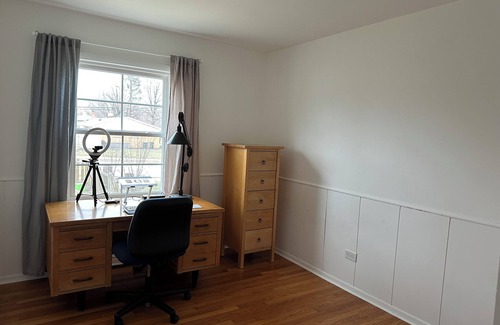 Arlington Heights House | Cozy 3 bedroom home in Arlington Heights