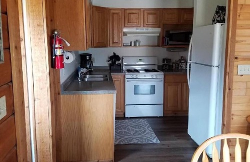 Warrens Cabin | Cozy 3 bedroom/2 bath cabin near 3 Bears Resort and Jellystone Park-Warrens, WI