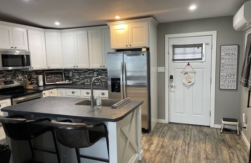 Hamlin County House | Cozy 3 bedroom Beach Front Home