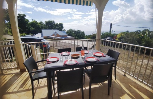 Pointe-Noire House | Cozy 3-bedroom house in pleasant Pointe-Noire with WiFi, AC