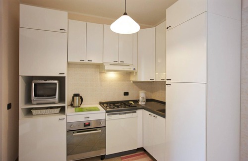 Orta San Giulio Apartment | Cozy 3½-room apartment with 2 bathrooms and beautiful lake view