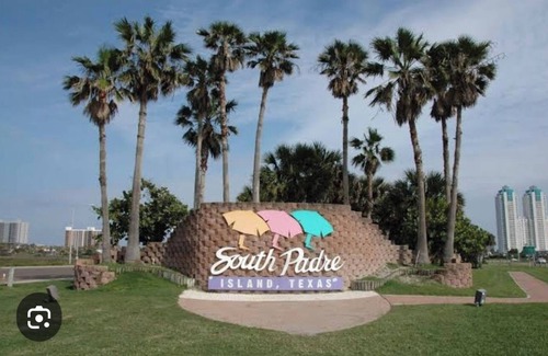 Brownsville House | Cozy 3BR-2BA Home – Quiet Neighborhood, Perfect for Work or Relaxationn