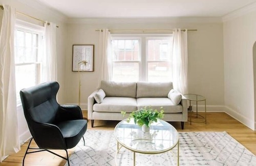 Des Moines House | Cozy 3BR Family Home near Drake University