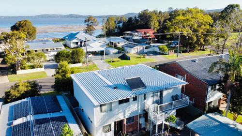 Chittaway Bay House | Cozy 3br house 100m to the lake