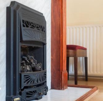 West Hill House | Cozy 4-Bed House in Wimbledon