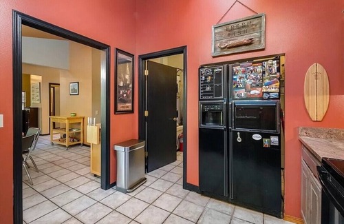 Lost Bridge Village House | Cozy 4-bedroom house at beautiful Beaver Lake with fire pit and nice patio!