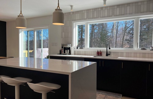 Elka Park Cabin | Cozy 4-bedroom Mountain Home with Pool & Hot Tub in Enchanting Elka Park