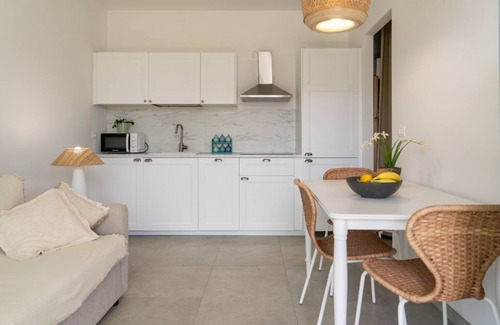 Pachino Apartment | Cozy 40 sqm seaview flat, able to accommodate up to 3 people, located inside the renowned Borgo 84 residence, equipped with swimming pool and cycle path. The property is located just 3 km from the center of Marzamemi, one of the most fascinating seaside