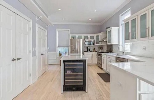 Wainscott Woods House | Cozy 5 Bedroom With Wi-fi And Air Condition