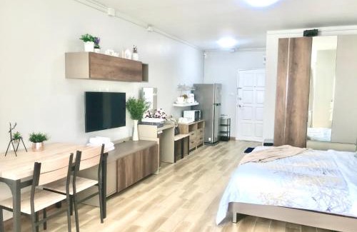 Nimman Apartment | Cozy A at Nimman Studio Room in Condominium