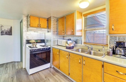 Albuquerque House | Cozy Adobe Casita 2 miles from Dtwn Albuquerque