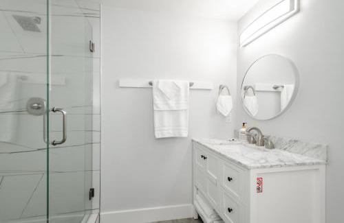 Buford Apartment | Cozy Adventure Basement - Sleeps 5