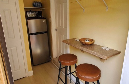 Miramar Apartment | ✨🌟Cozy and Centrally Located Guest Suite in Miramar 🌟✨