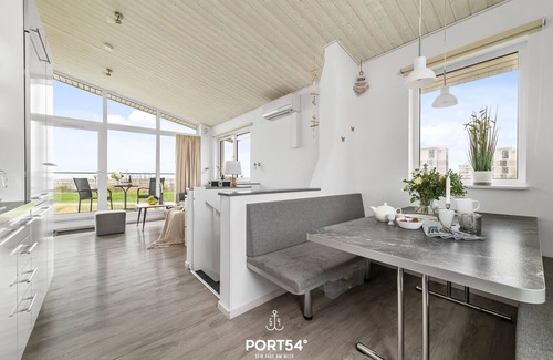 Wendtorfer Strand House | Cozy and Modern Holiday Home with Sea View in Marina Wendtorf