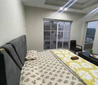 Multan Apartment | Cozy and Peaceful 2 Bedroom Luxury Apartment