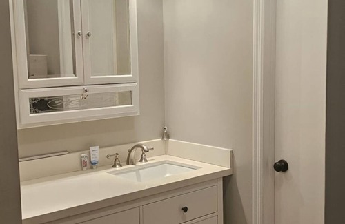 Hallandale Beach Apartment | Cozy and private studio. Perfectly located to the beach & major shopping centers