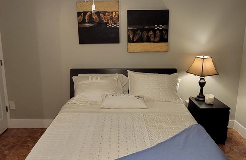 Hallandale Beach Apartment | Cozy and private studio. Perfectly located to the beach & major shopping centers