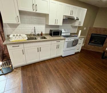 Woodslee House | Cozy and quiet room close to riverside