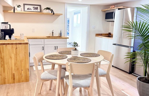 Woodridge Apartment | Cozy and Spacious 2-bdrm apt w/off-street parking, secure entry, W/D, WiFi in DC