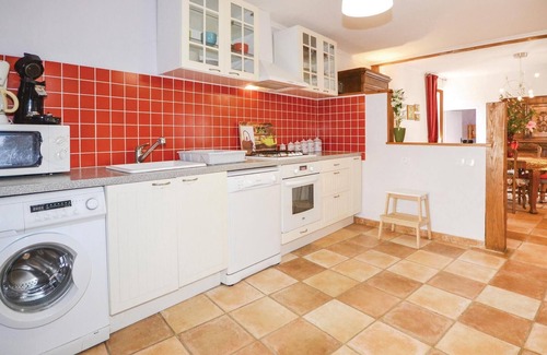 Les Salles-du-Gardon Apartment | Cozy apartment in Les Salles-du-Gardon