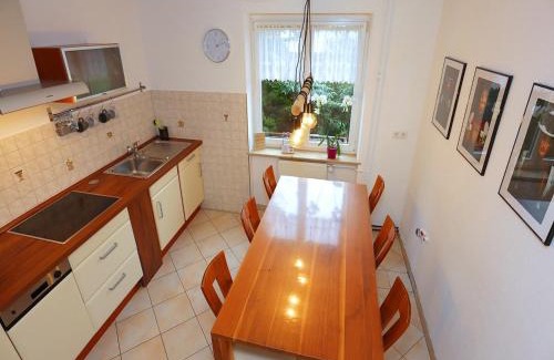 Villingen-Schwenningen Apartment | Cozy Apartment in Schwenningen with Garden
