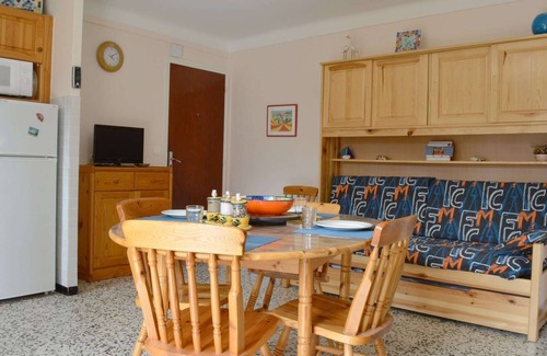 Argeles Plage Apartment | Cozy Apartment with Parking, 100m from Beach - Argelès-sur-Mer