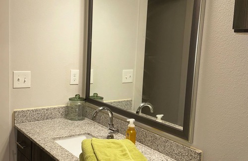 George Bush Park/Eldridge Apartment | Cozy Apartment in Houston, TX
