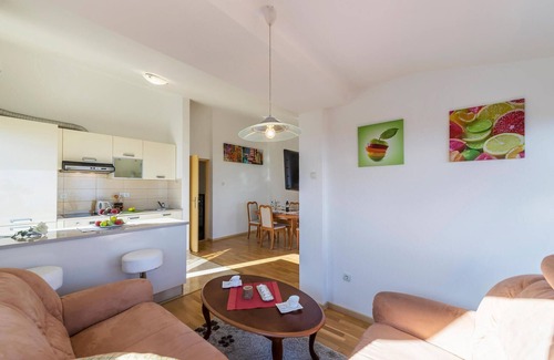 Ravni Apartment | Cozy apartment in Labin with WiFi