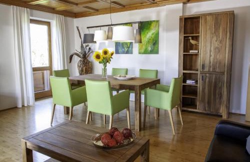 Ruhmannsfelden Apartment | Cozy Apartment in Ruhmannsfelden with Swimming pool