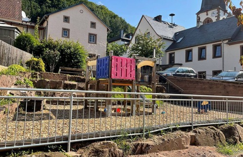 Malberg Apartment | Cozy apartment Malberg - Eifel, 2 adults + 3 children. Wifi. child friendly