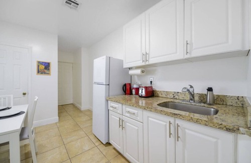 Flagami Apartment | Cozy apartment near to Airport