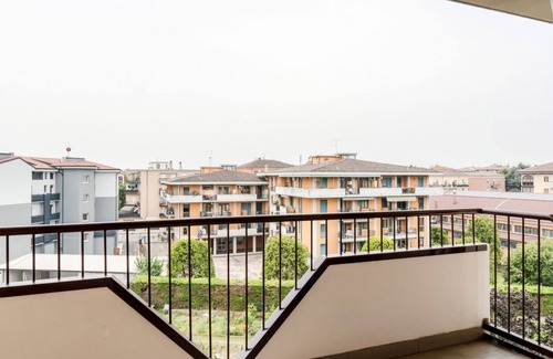 Sud-Ovest Apartment | Cozy apartment of 40 sqm located on the fourth and last floor of a building with lift, suitable for 4 people.The accommodation is located in a quiet residential area, served by the main services: bars, restaurants, supermarkets, pharmacy, public transpor