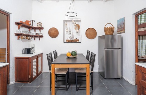 Kampos Apartment | Cozy Apartment overlooking Kampos Beach