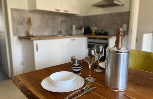 Mandelbachtal Apartment | Cozy apartment with a great view and balcony