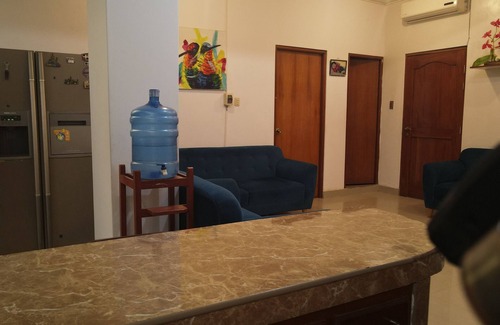 Calleria House | Cozy Apartment with AC, Kitchen & 3 bedrooms