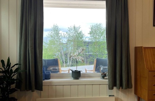 Tromso Apartment | Cozy apartment with parking within walking distance of the city center