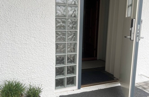 Tromso Apartment | Cozy apartment with parking within walking distance of the city center