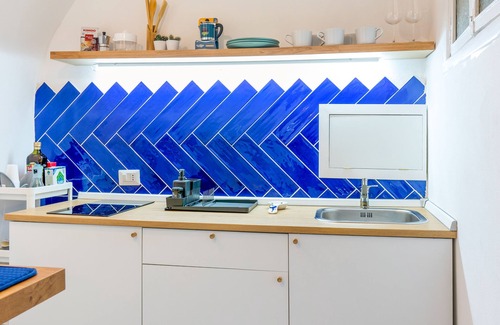 Posillipo Apartment | Cozy apartment with sea view just 3 minutes from the beach