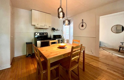 Saint-Jean-Baptiste Apartment | Cozy appartment in Saint-Jean-Baptiste
