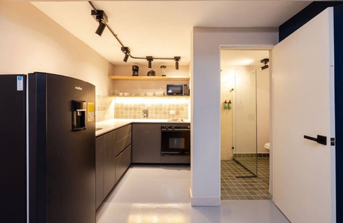 Zona Rosa Apartment | Cozy apt near parque lleras, Private Jacuzzi & AC