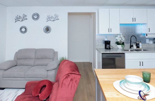 Austell Apartment | Cozy Basement Apartment!