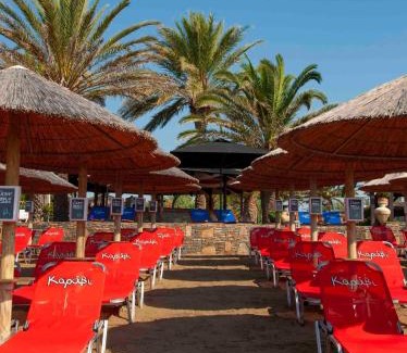 Nea Makri House | Cozy Beach Home Near Pristine Sea w/Free Netflix