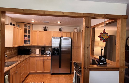 Palm Harbor House | * Cozy Beach House * Look No Further *