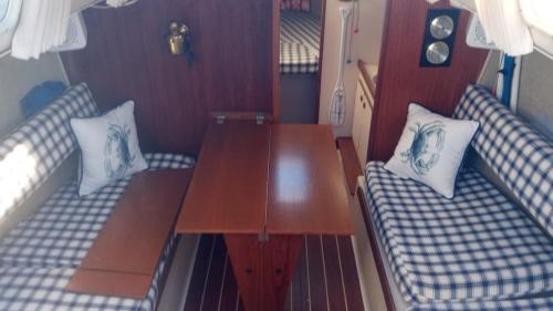 Mooers Forks Boat Rental | cozy boat vibes