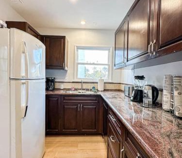 McManus House | Cozy Boho 2BR Near Beverly Hills - DOH2 - CUL